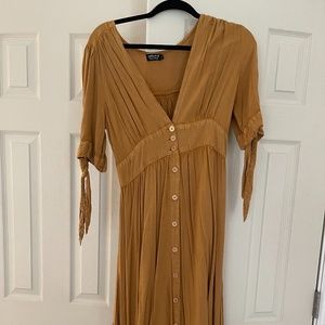 Natura, Mustard colored dress, Medium